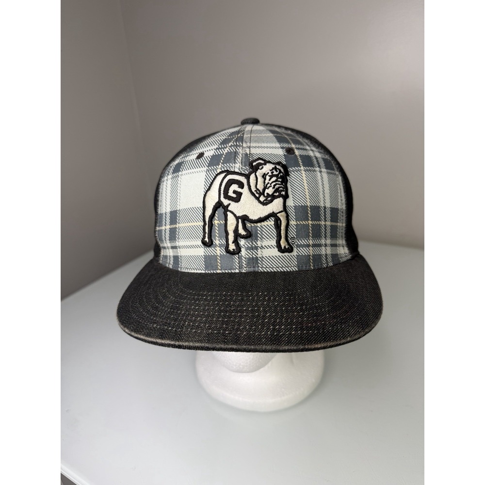 Nike UGA Bulldogs Plaid Fitted Hat Cap One Size Fits All Dawgs Logo NCAA